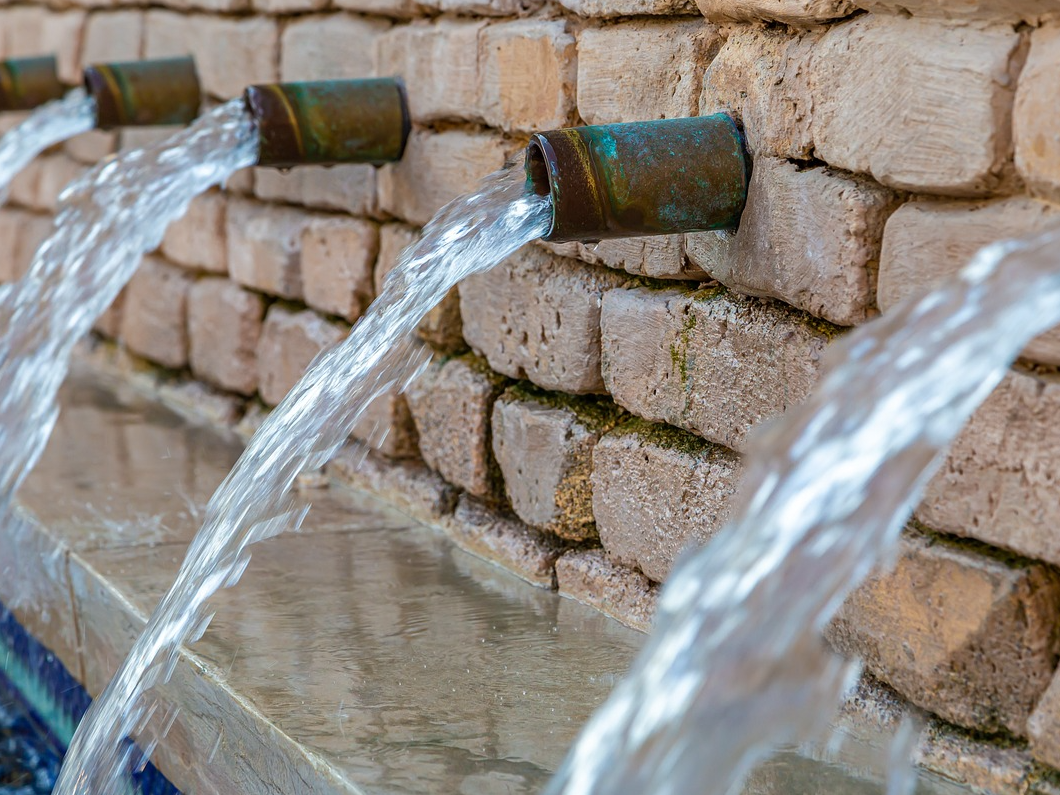 A REVOLUÇÃO DA CONTA DE ÁGUA: COMO A TECNOLOGIA ESTÁ TRANSFORMANDO NOSSA FORMA DE ECONOMIZAR