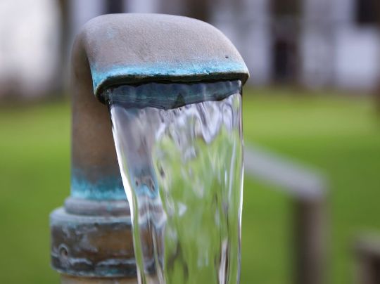 PEQUENAS MUDANÇAS, GRANDES IMPACTOS: OTIMIZE SEU CONSUMO DE ÁGUA E TRANSFORME SUA FATURA MENSAL