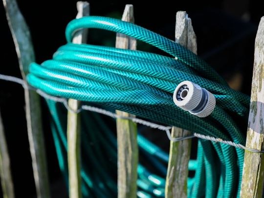 ECONOMIA DED ÁGUA CONSCIENTE: COMO REDUZIR GASTOS NA SUA FATURA DE ÁGUA