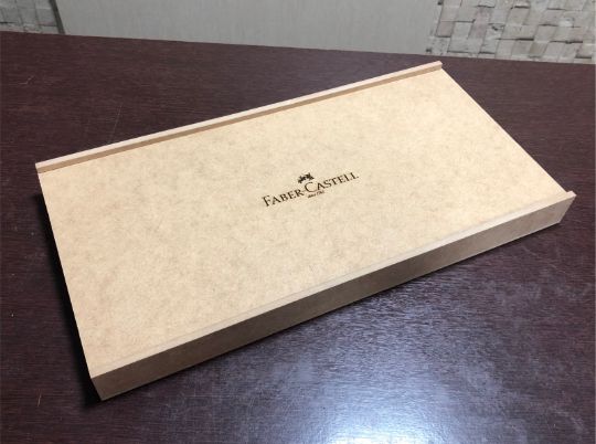 Caixa MDF CRU para vinho, taça e pote de castanha