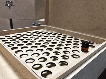 CAIXA CRUA PARA ÓLEOS ESSENCIAIS