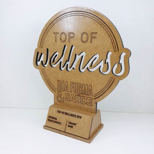 TROFEU EM MDF BOA FORMA PERSONALIZADO