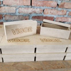 CAIXA TAMPA SOLTA SAPATO MDF CRU COM LOGO GRAVADO A LASER NA TAMPA PARA VIGOR 2