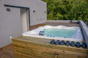 por do sol na praia do rosa - hidromassagem banheira jacuzzi - hospedagem - hostel - pousada