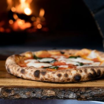 Pizzaria praia do rosa - delivery Girassole