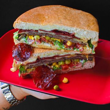 mazah - lanches- açaí - praia do rosa