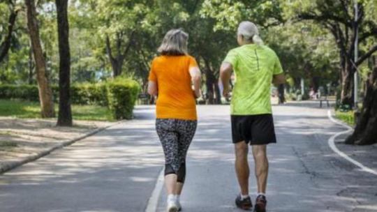 Prática de exercícios físicos na terceira idade é fundamental para a saúde