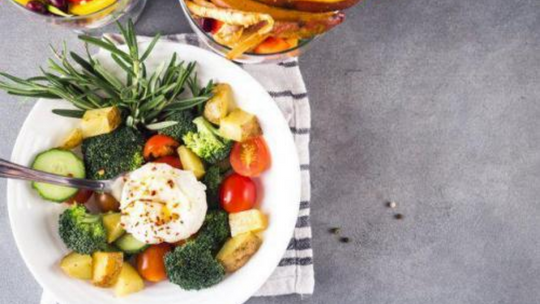 10 alimentos que vão ajudar a melhorar o seu sono