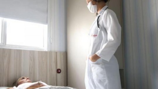 Aplicação de medicação em casa: quem pode usufruir desse tratamento?