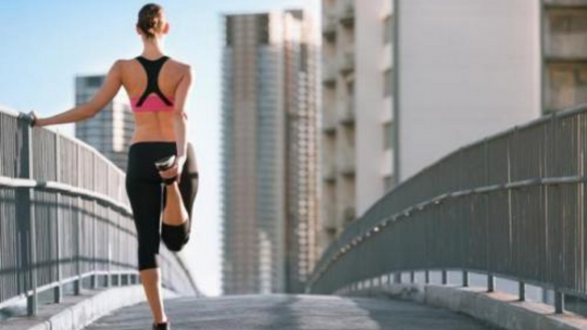 Por que minhas pernas se sentem cansadas e pesadas depois da corrida?