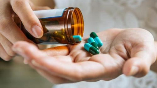 Automedicação: Saiba por que devemos evitá-la