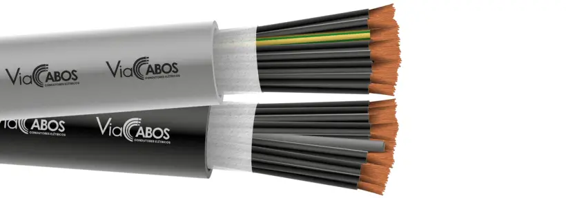 Par de cabos de controle ou comando ViaCabos nas cores cinza e preta, com condutores de cobre eletrolítico classe 5, isolação em PVC/A 70°C e cobertura em PVC/ST1. O cabo cinza apresenta veia verde/amarela para aterramento, ideal para automação industrial, painéis de comando e sistemas prediais com baixa tensão.