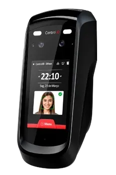 Dispositivo de controle de acesso Control iD ID Face, com tecnologia de reconhecimento facial sem contato.