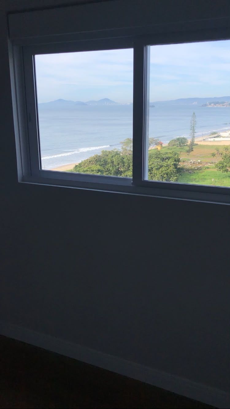 Quisque externo
