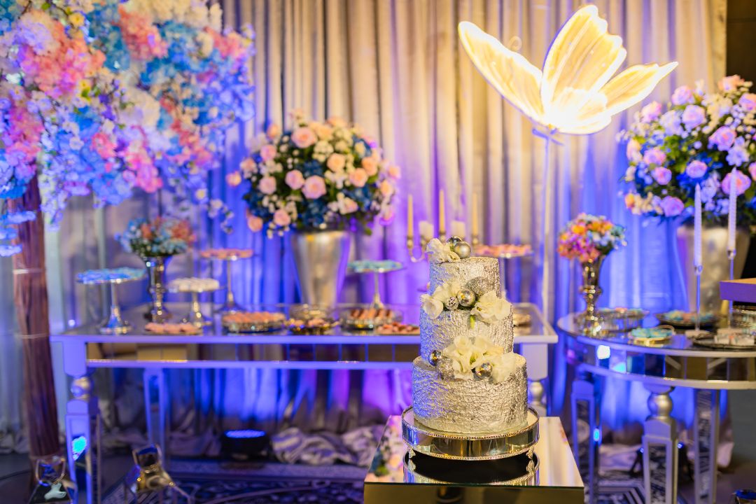 inspiração decoração 15 anos borboleta rosa e azul