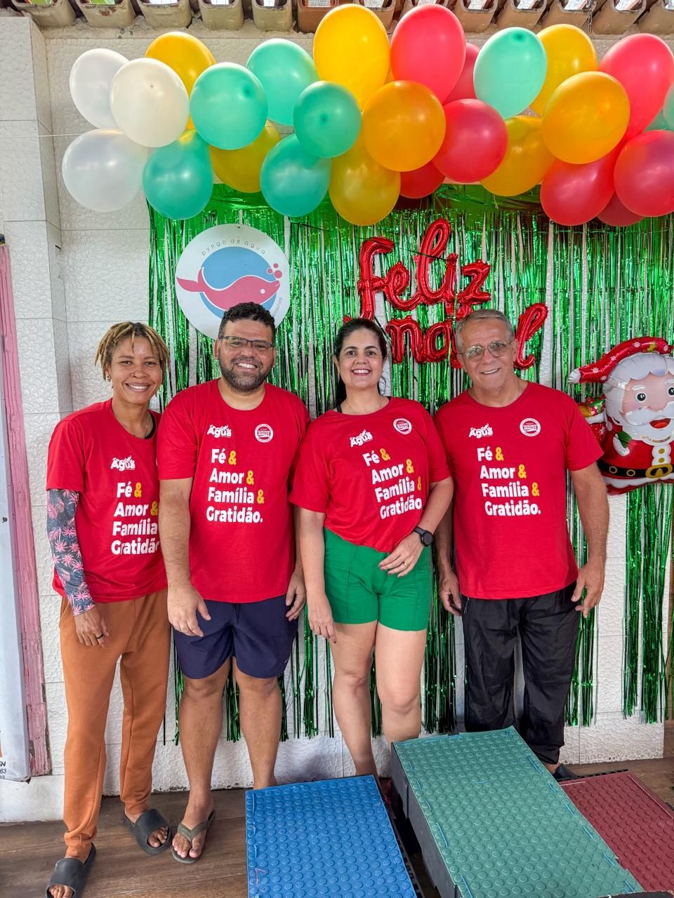 Time da Pyngo de Água, escola de natação credenciada da Metodologia Gustavo Borges