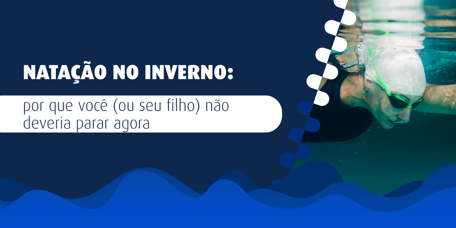 Pessoa nadando em piscina coberta durante o inverno