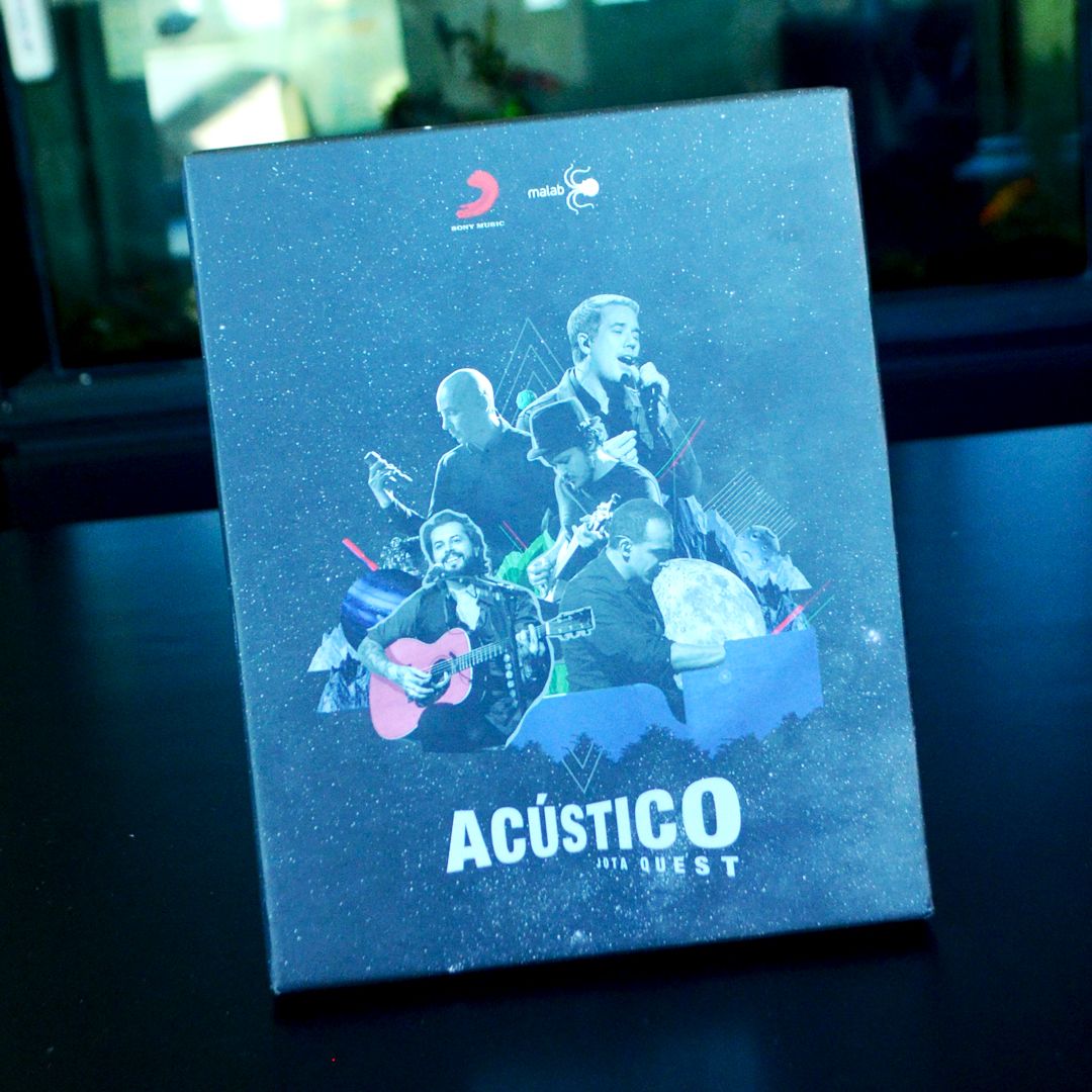 Embalagens para o Presskit da Banda JQuest